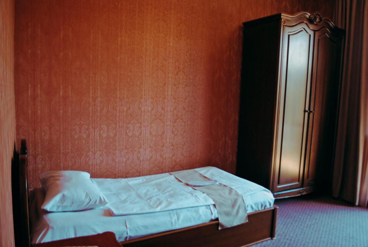 Hotel Sympatia Tbilisi Ngoại thất bức ảnh