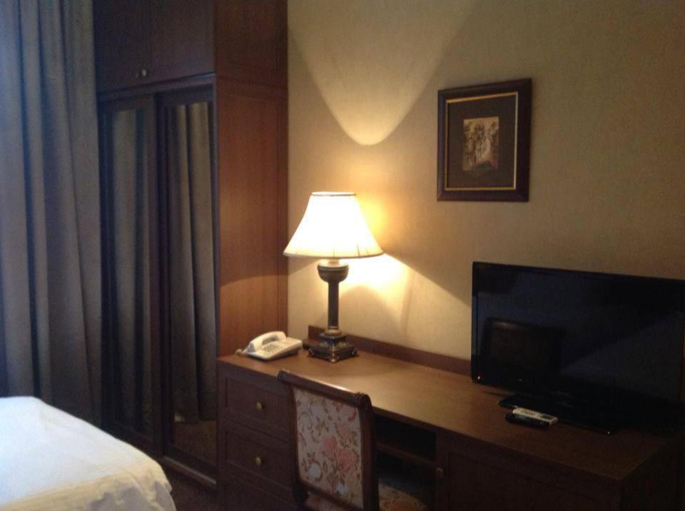Hotel Sympatia Tbilisi Ngoại thất bức ảnh