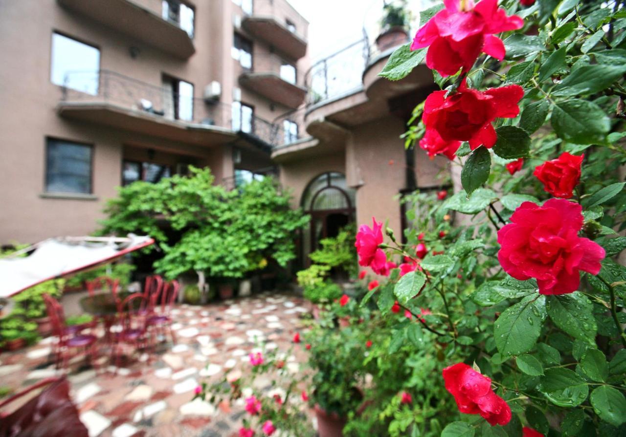 Hotel Sympatia Tbilisi Ngoại thất bức ảnh